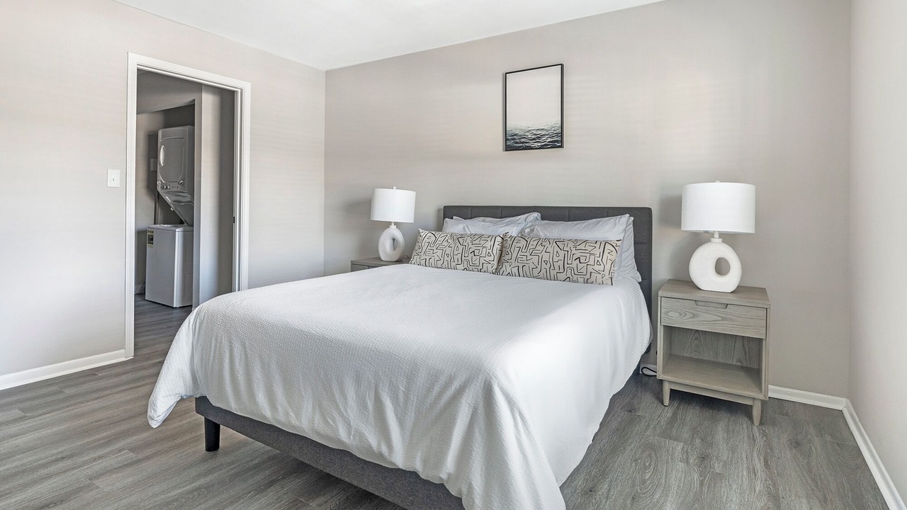 Photo of Bedroom in Homewood