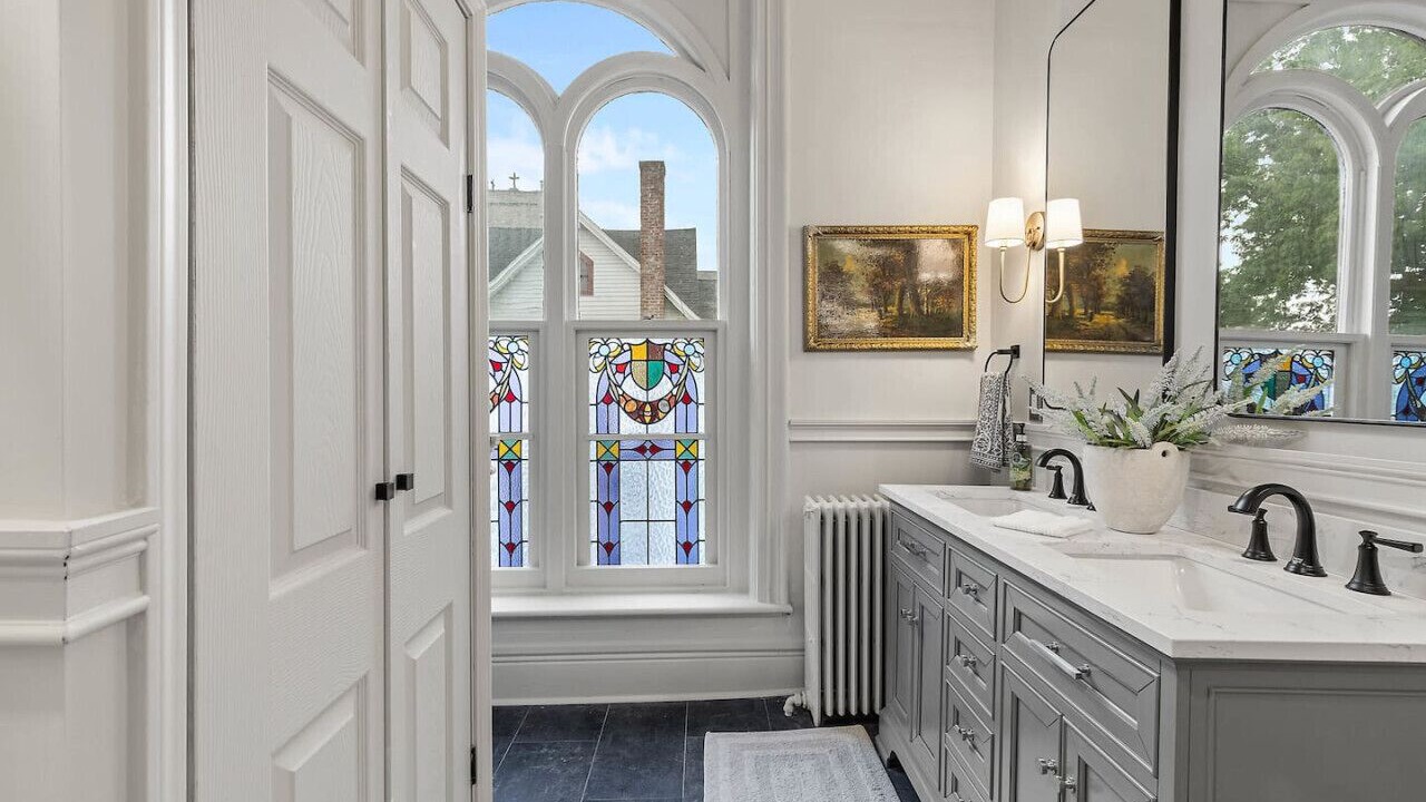 Photo of Bathroom in Le Roy