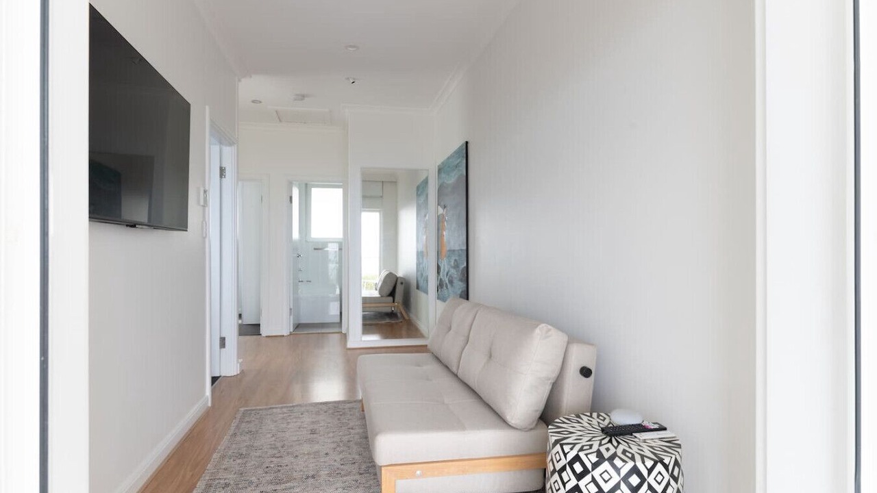 Photo of Livingroom in West Beach