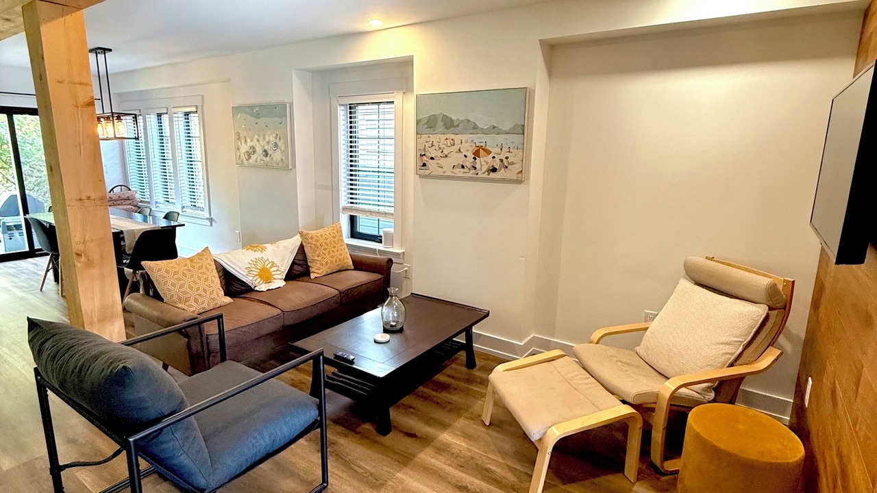 Photo of Livingroom in Crystal Beach