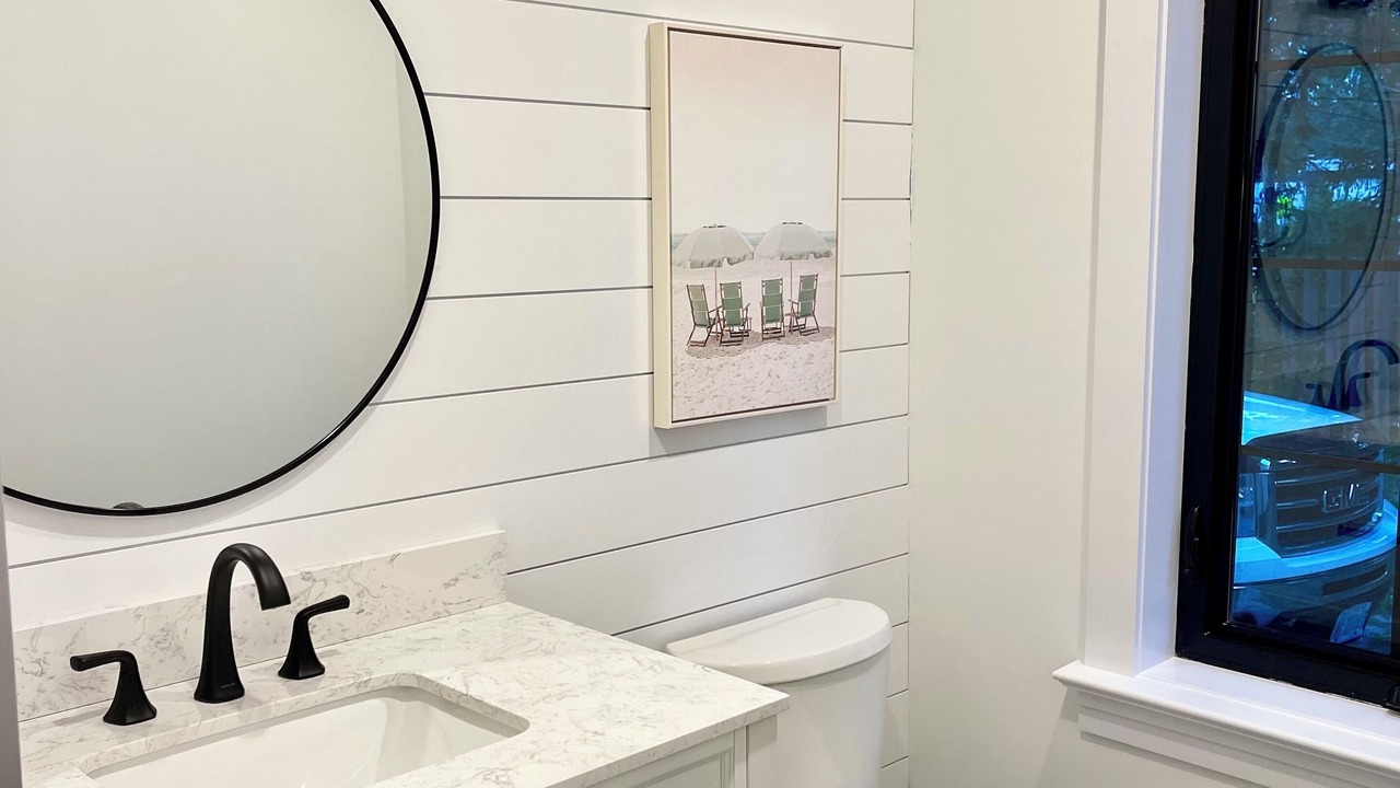 Photo of Bathroom in Crystal Beach