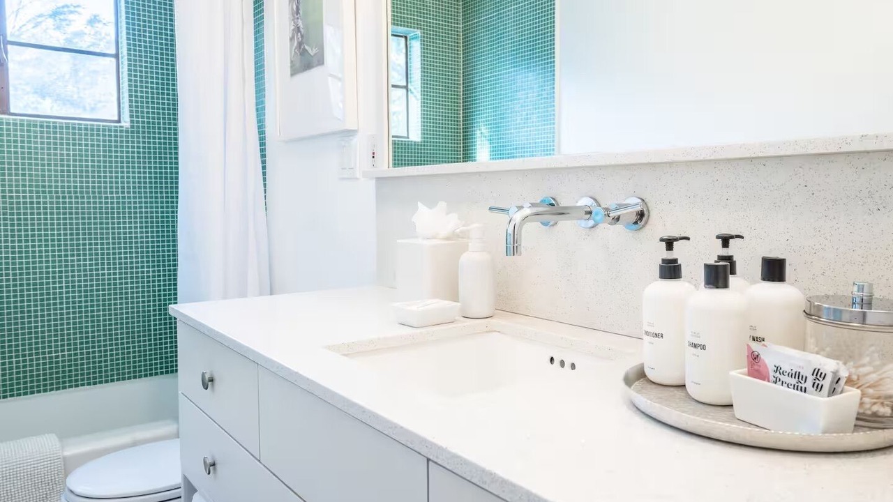Photo of Bathroom in Chestnut
