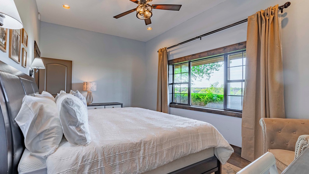 Photo of Bedroom in Oatmeal