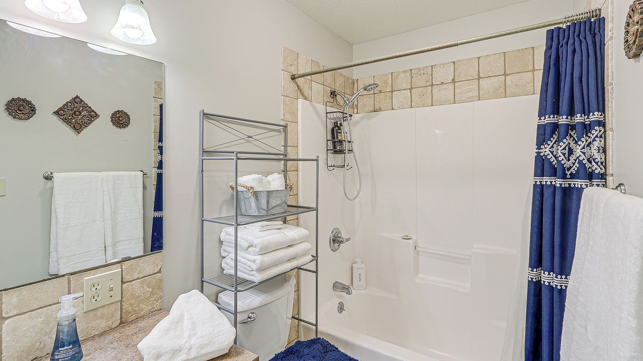 Photo of Bathroom in Arkansas City