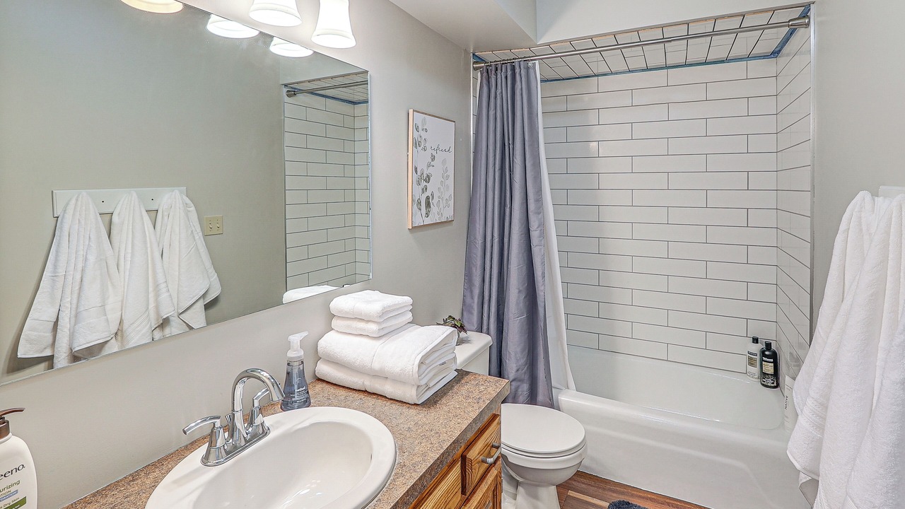 Photo of Bathroom in Arkansas City