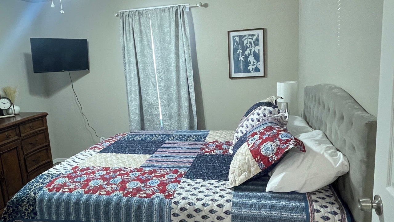 Photo of Bedroom in Ada