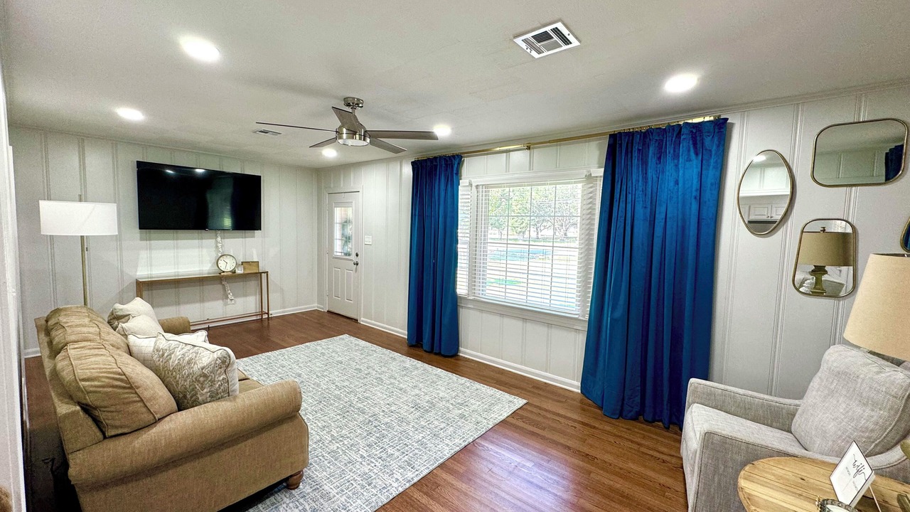 Photo of Livingroom in Mansura