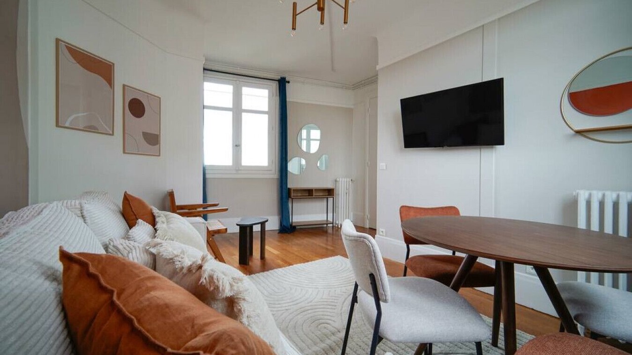 Photo of Livingroom in Neuilly-sur-Seine