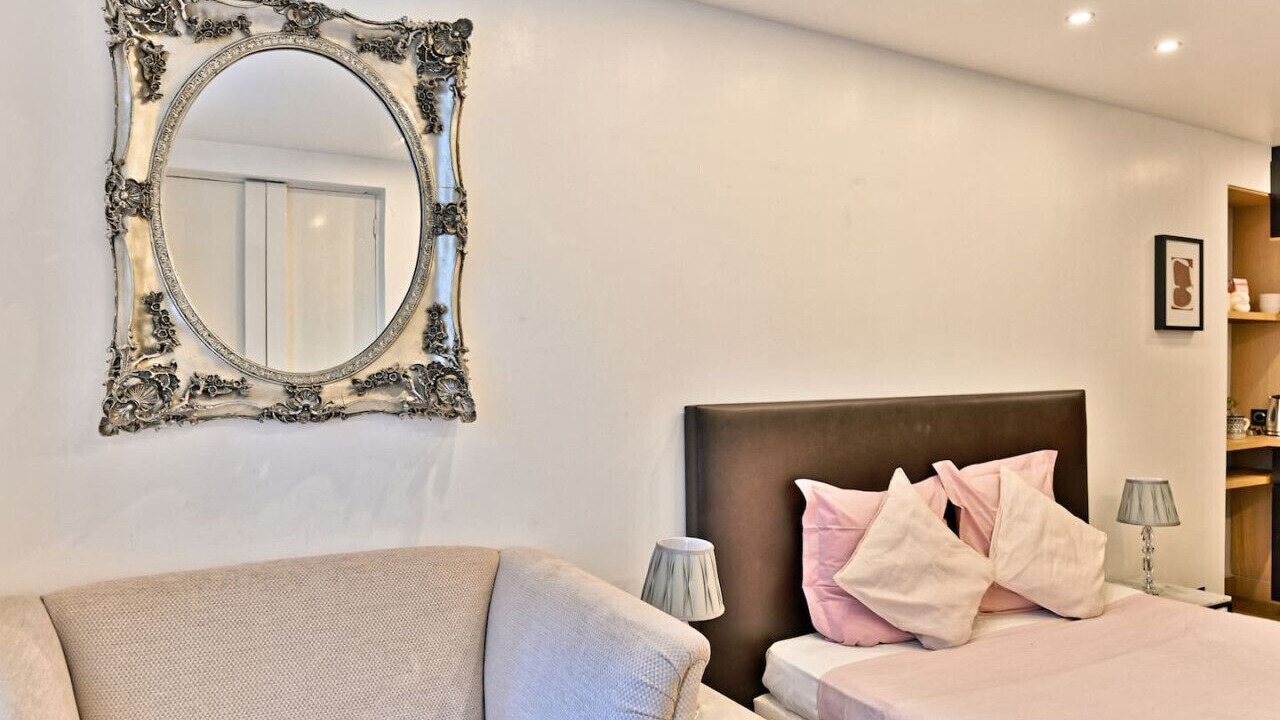 Photo of Bedroom in Quartier de la Porte-Saint-Denis