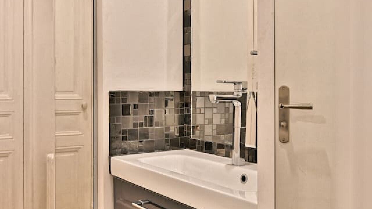 Photo of Bathroom in Quartier de la Porte-Saint-Denis