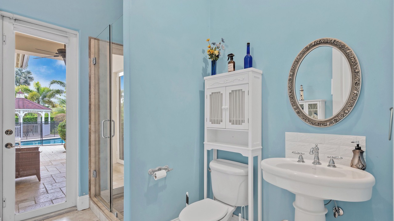 Photo of Bathroom in Ludlam