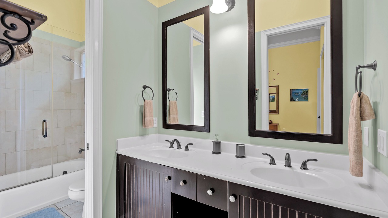 Photo of Bathroom in Ludlam