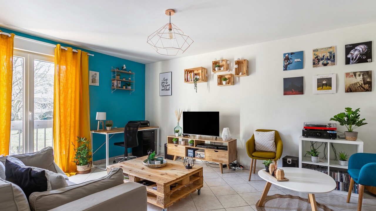 Photo of Livingroom in Devant-les-Ponts