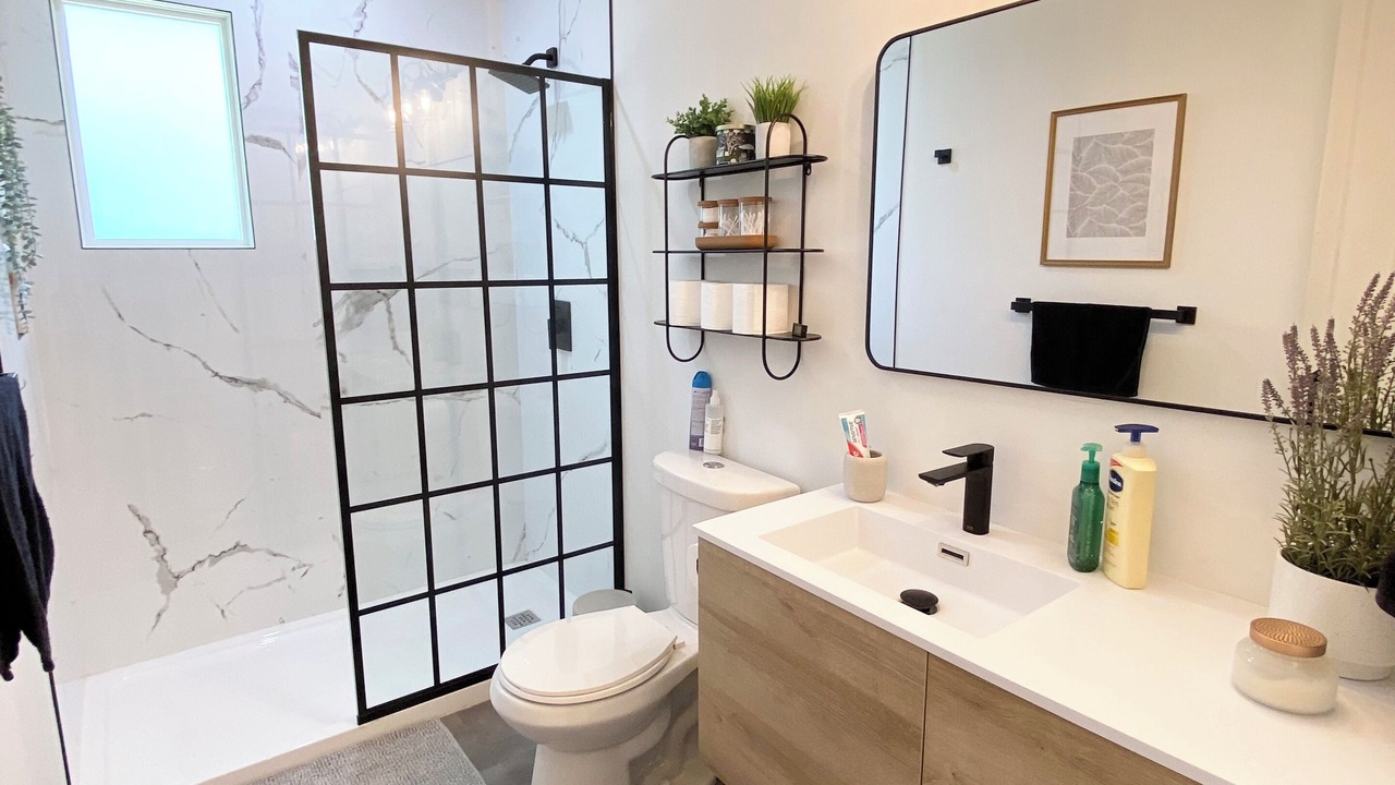 Photo of Bathroom in Arnes