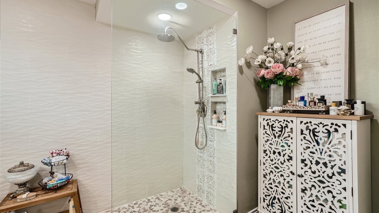 Photo of Bathroom in Horseshoe Bay West