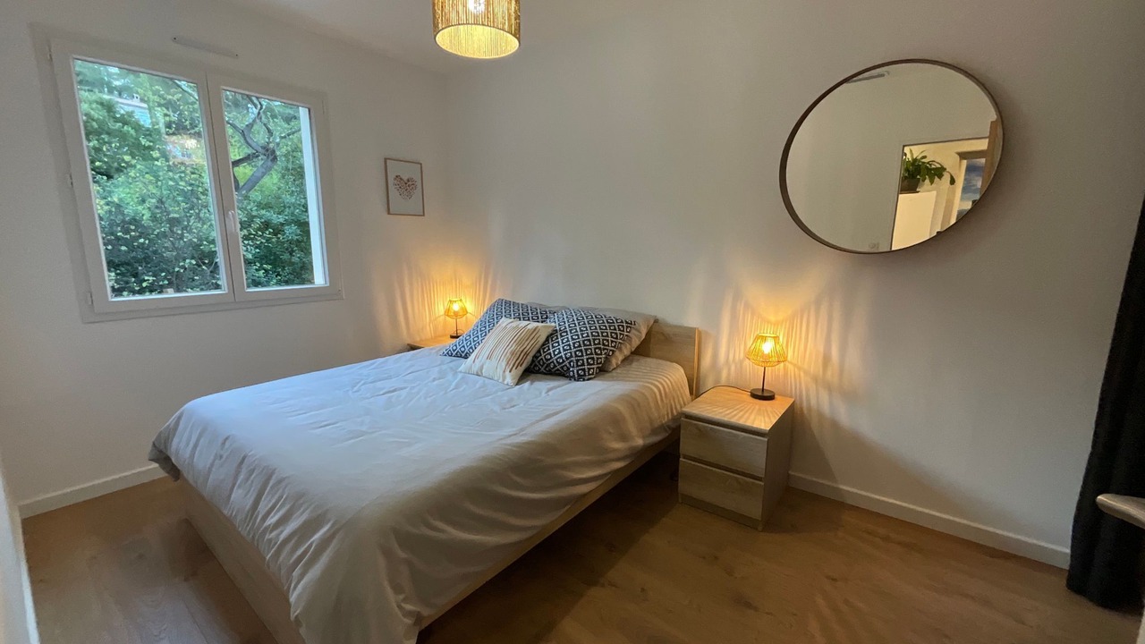 Photo of Bedroom in Saint-Clement-de-Riviere