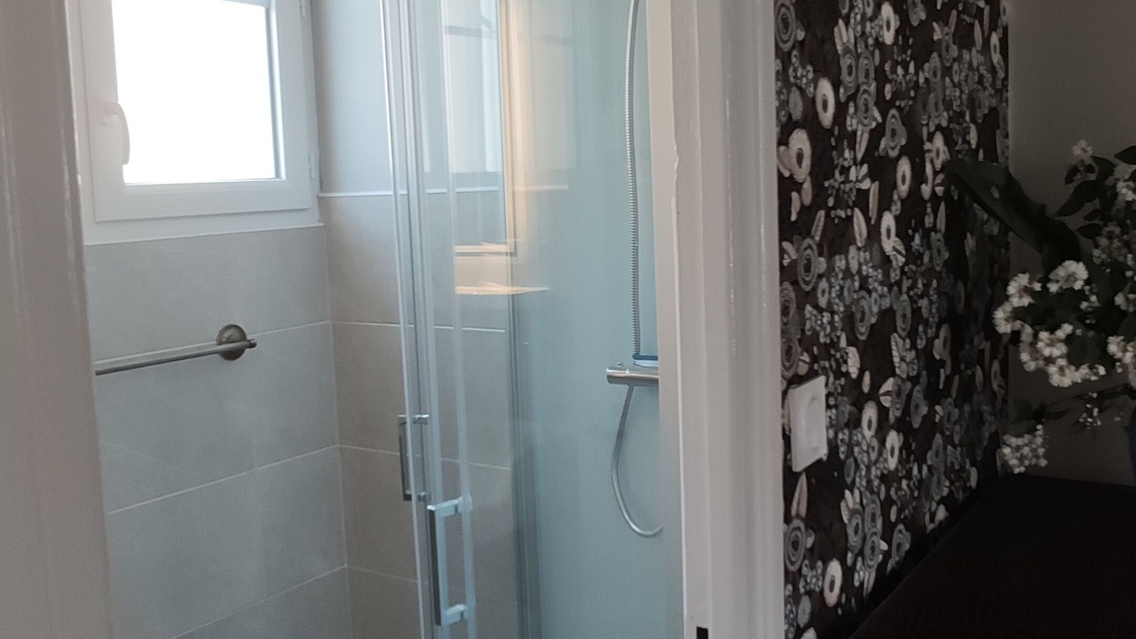 Photo of Bathroom in Pretot-Sainte-Suzanne