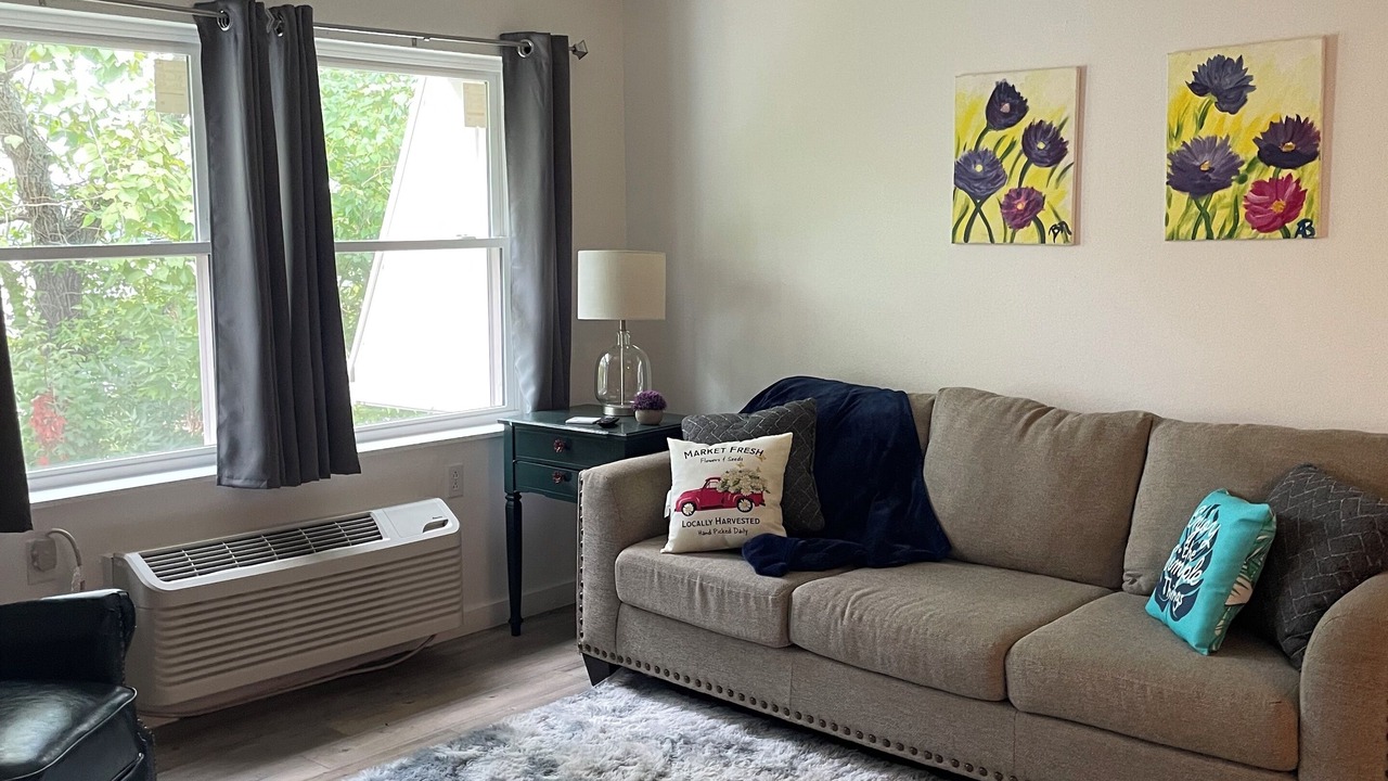Photo of Livingroom in Marble Hill