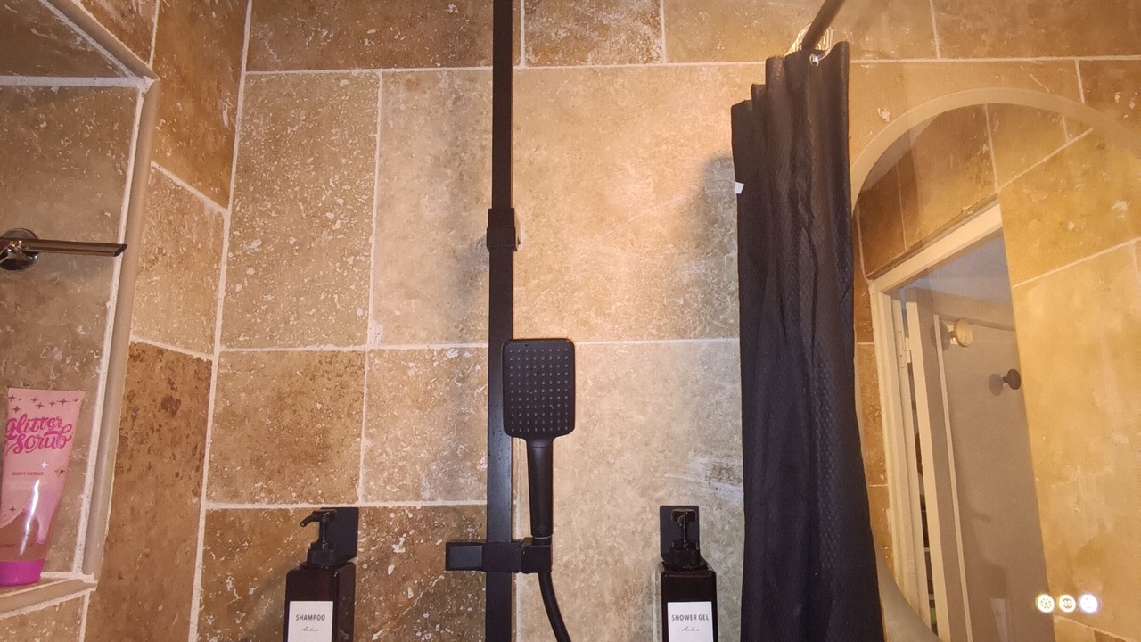 Photo of Bathroom in Aigurande