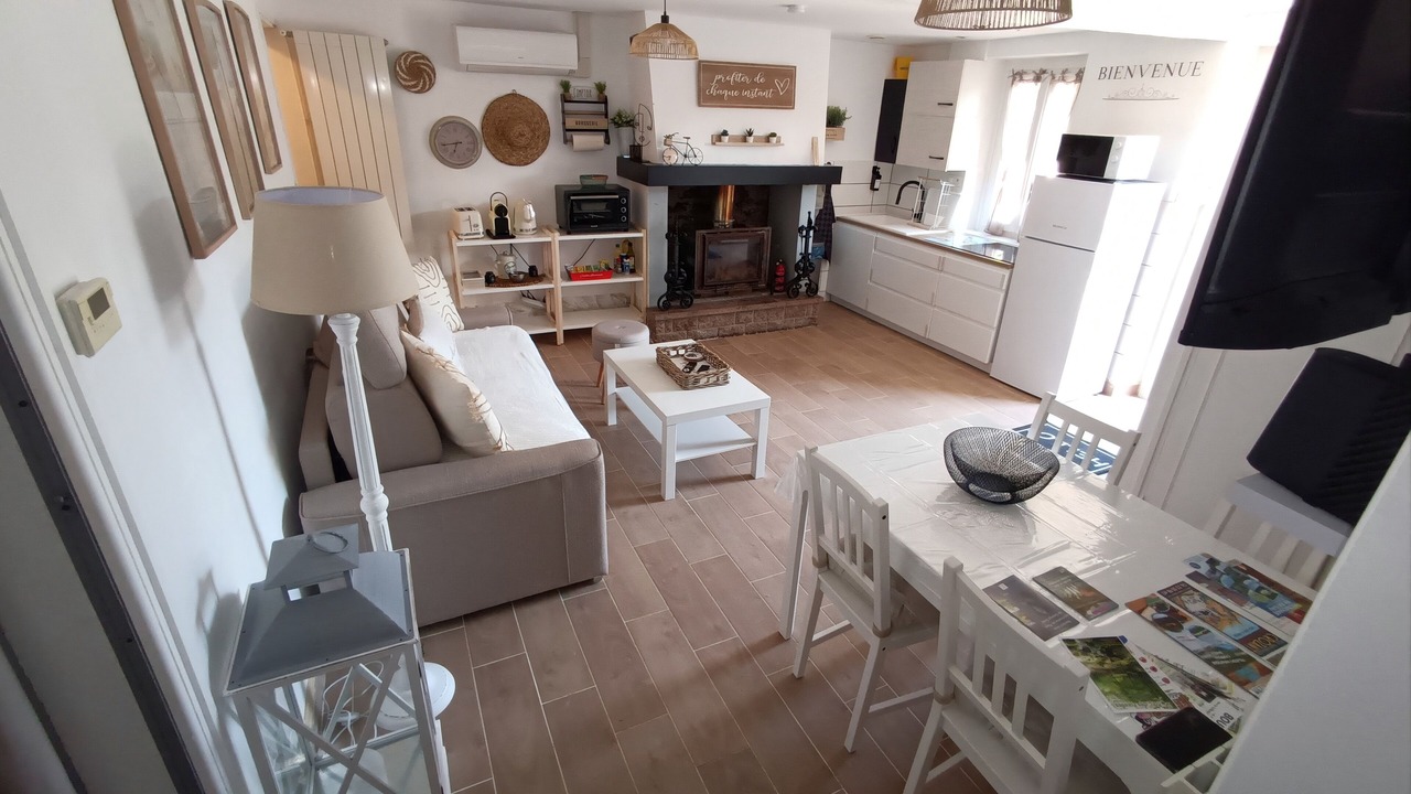 Photo of Livingroom in Aigurande