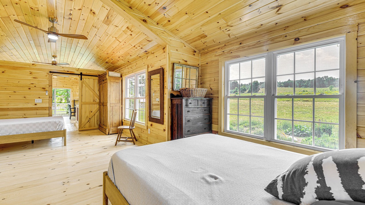 Photo of Bedroom in Port Henry