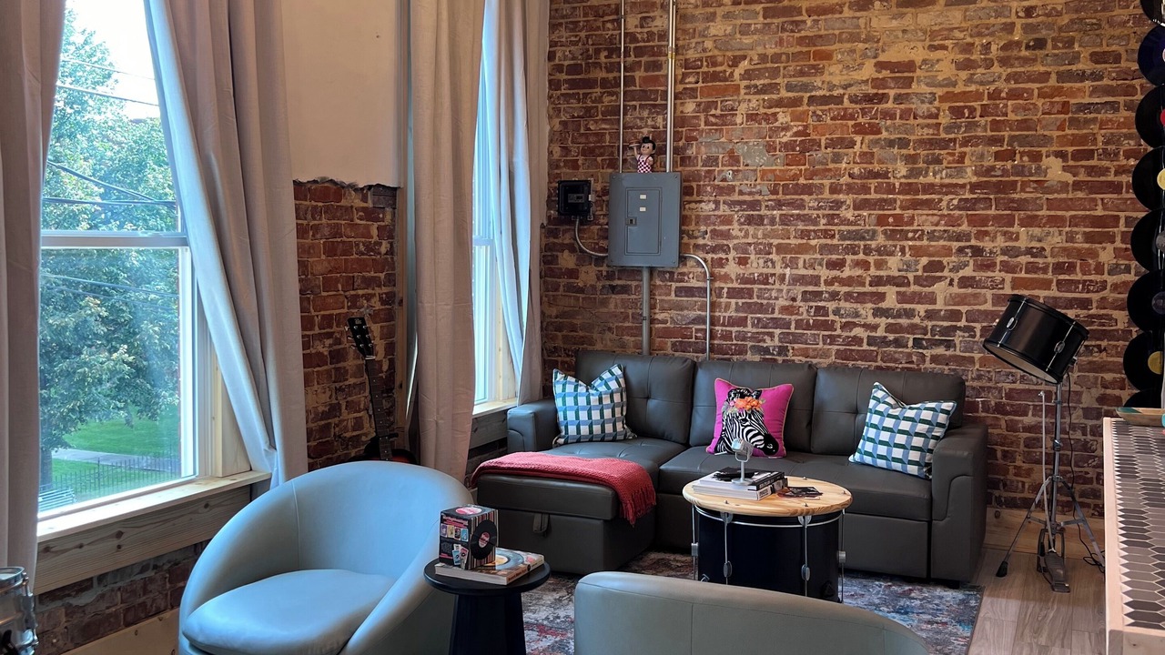 Photo of Livingroom in Horse Cave