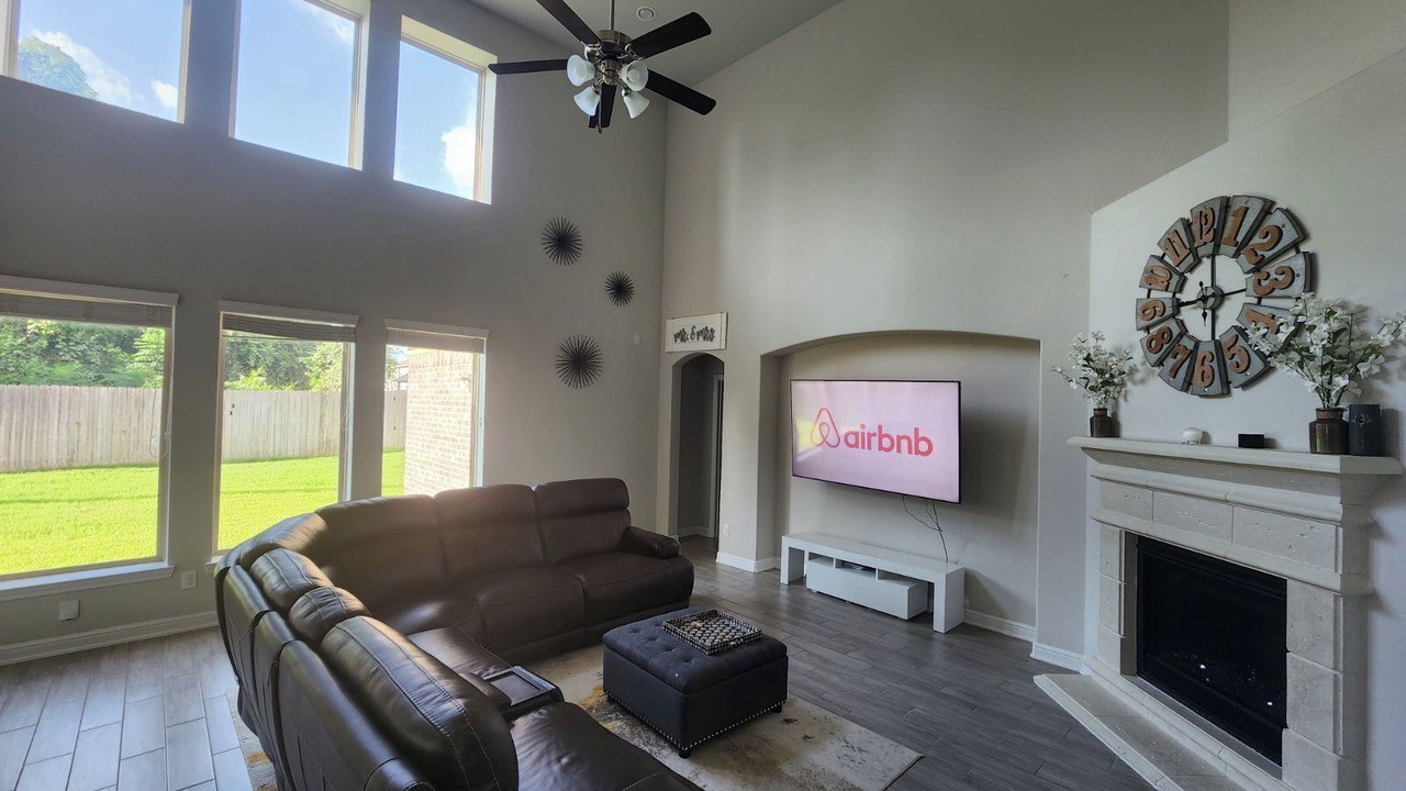 Photo of Livingroom in Katy