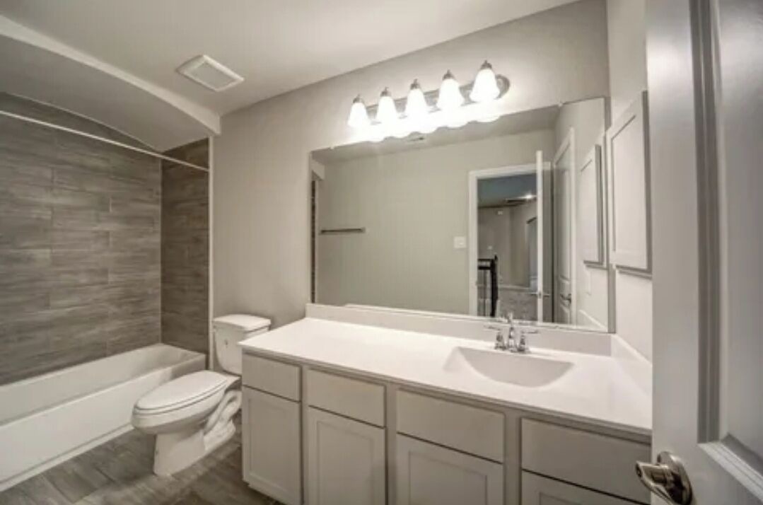 Photo of Bathroom in Katy