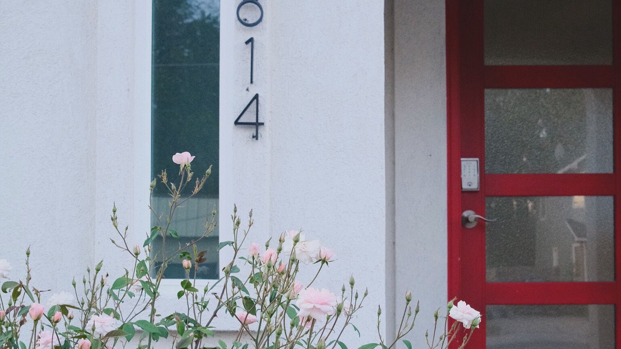 Photo of Outdoor in Depot Bench