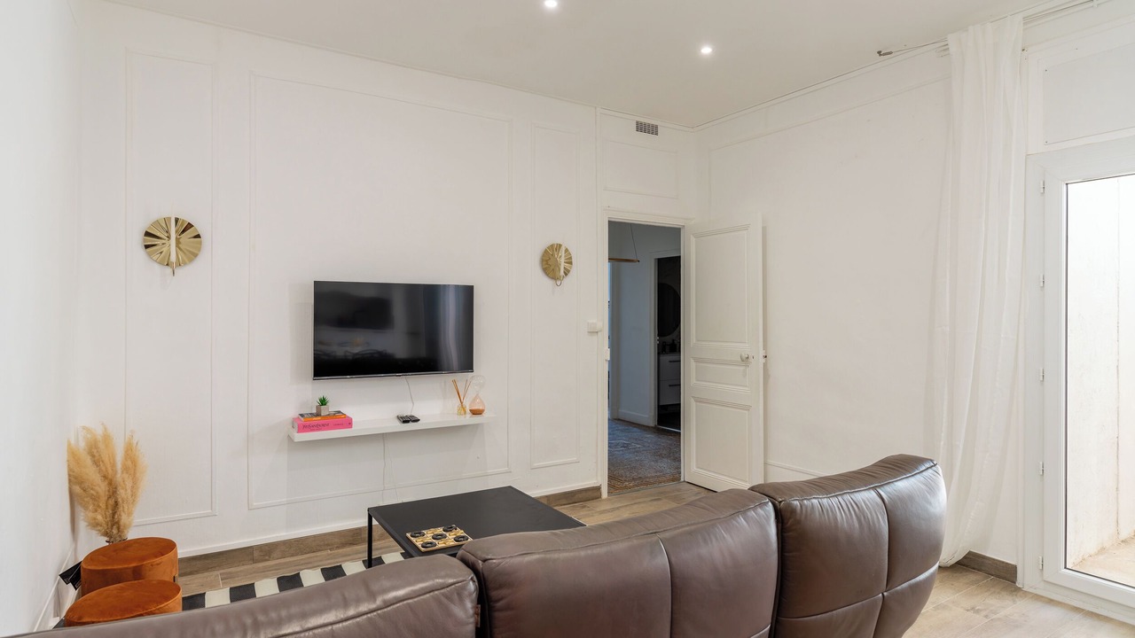 Photo of Livingroom in Beziers City Centre