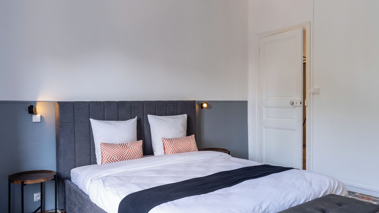 Photo of Bedroom in Beziers City Centre