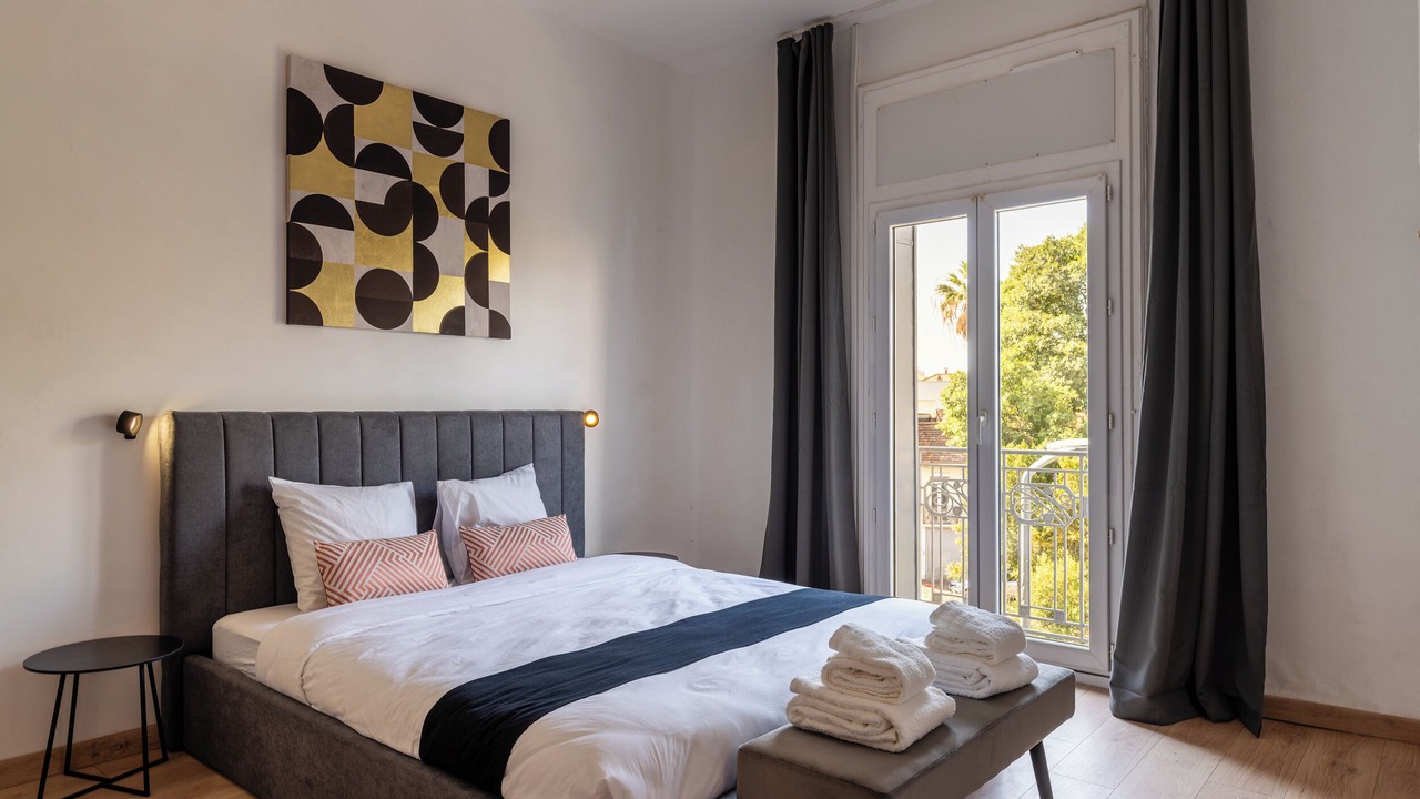 Photo of Bedroom in Beziers City Centre