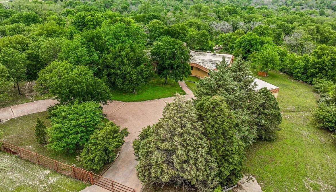 Photo of Outdoor in Annetta North