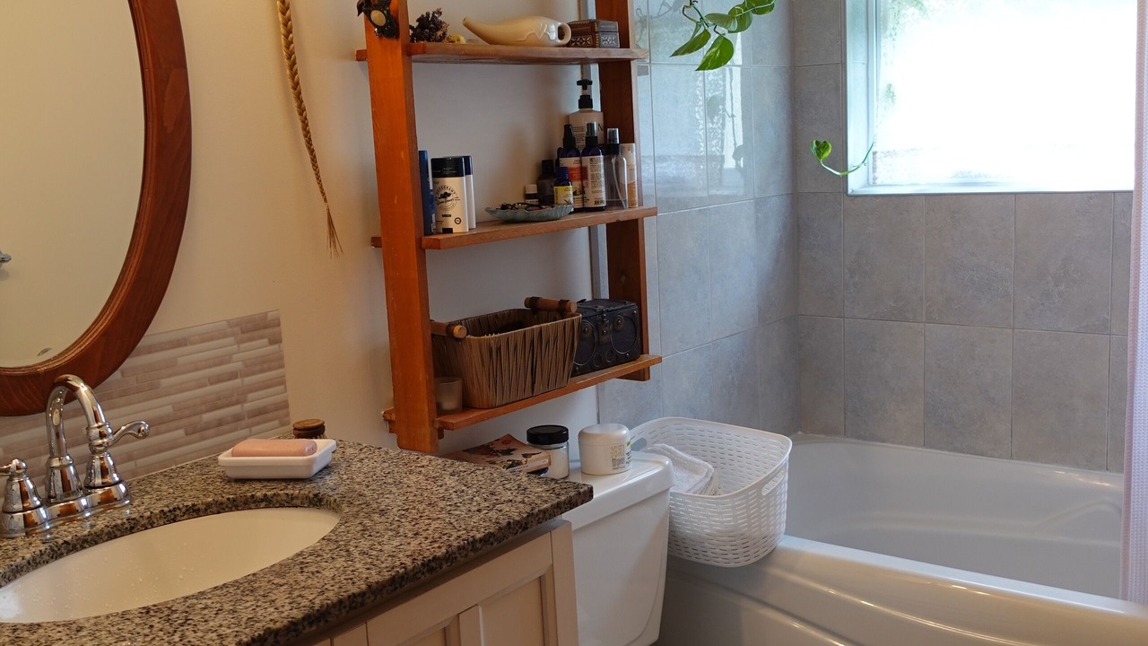 Photo of Bathroom in Saint-Sixte