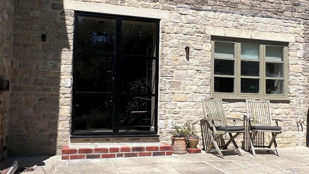 Photo of Patio Balcony in Shepton Mallet