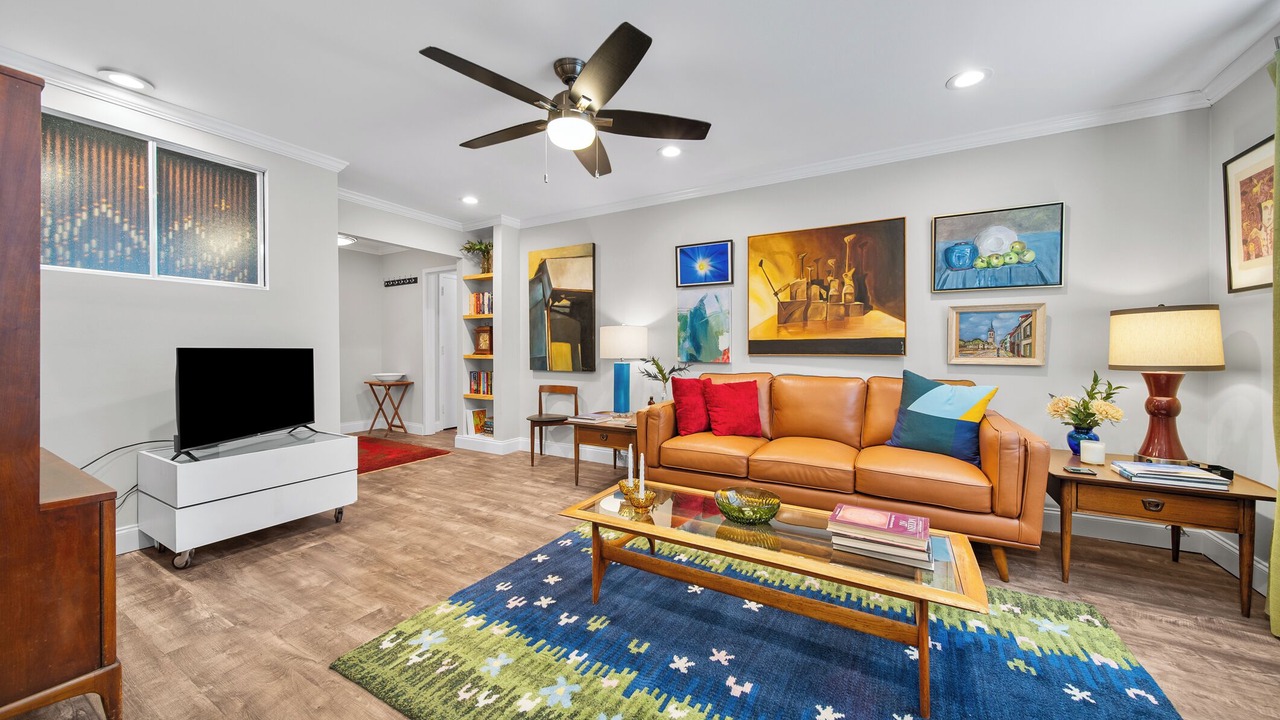 Photo of Livingroom in Downtown Atlanta