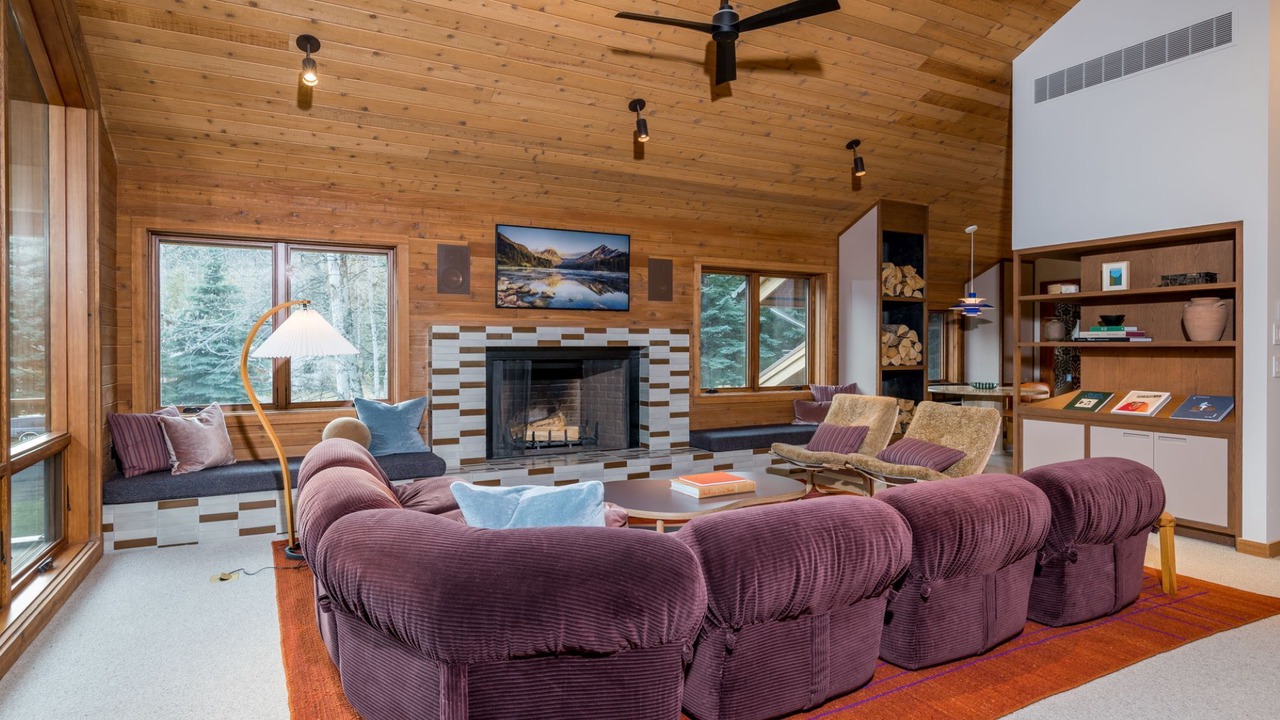 Photo of Livingroom in Hulen Meadows