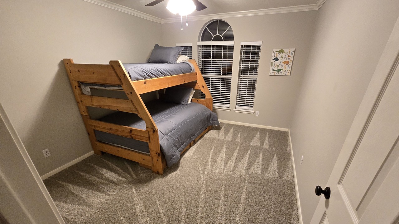 Photo of Bedroom in Wimbledon Falls