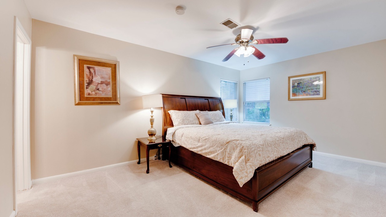 Photo of Bedroom in Bellaire