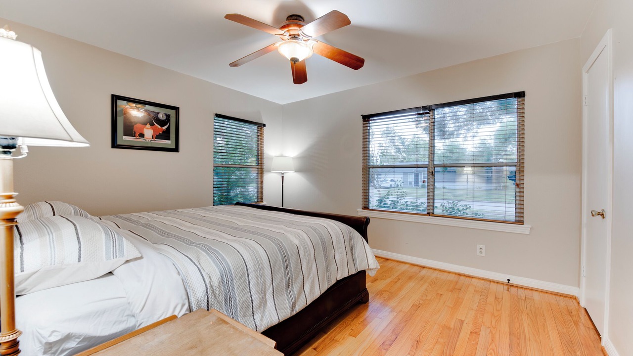 Photo of Bedroom in Bellaire