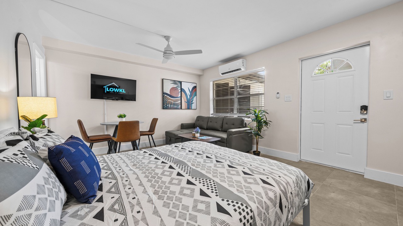 Photo of Bedroom in Lake Ridge