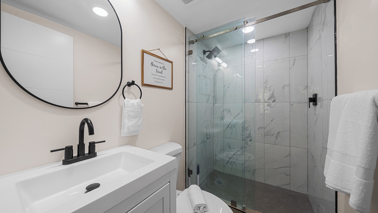 Photo of Bathroom in Lake Ridge