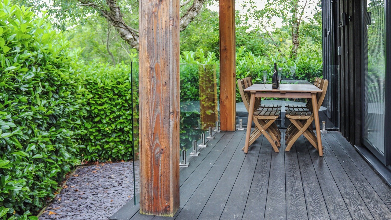 Photo of Others in Bont Newydd