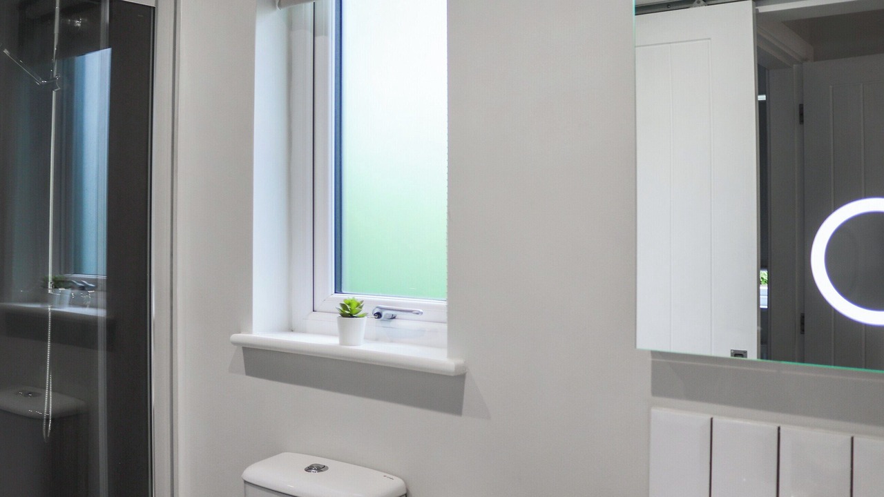 Photo of Bathroom in Bont Newydd