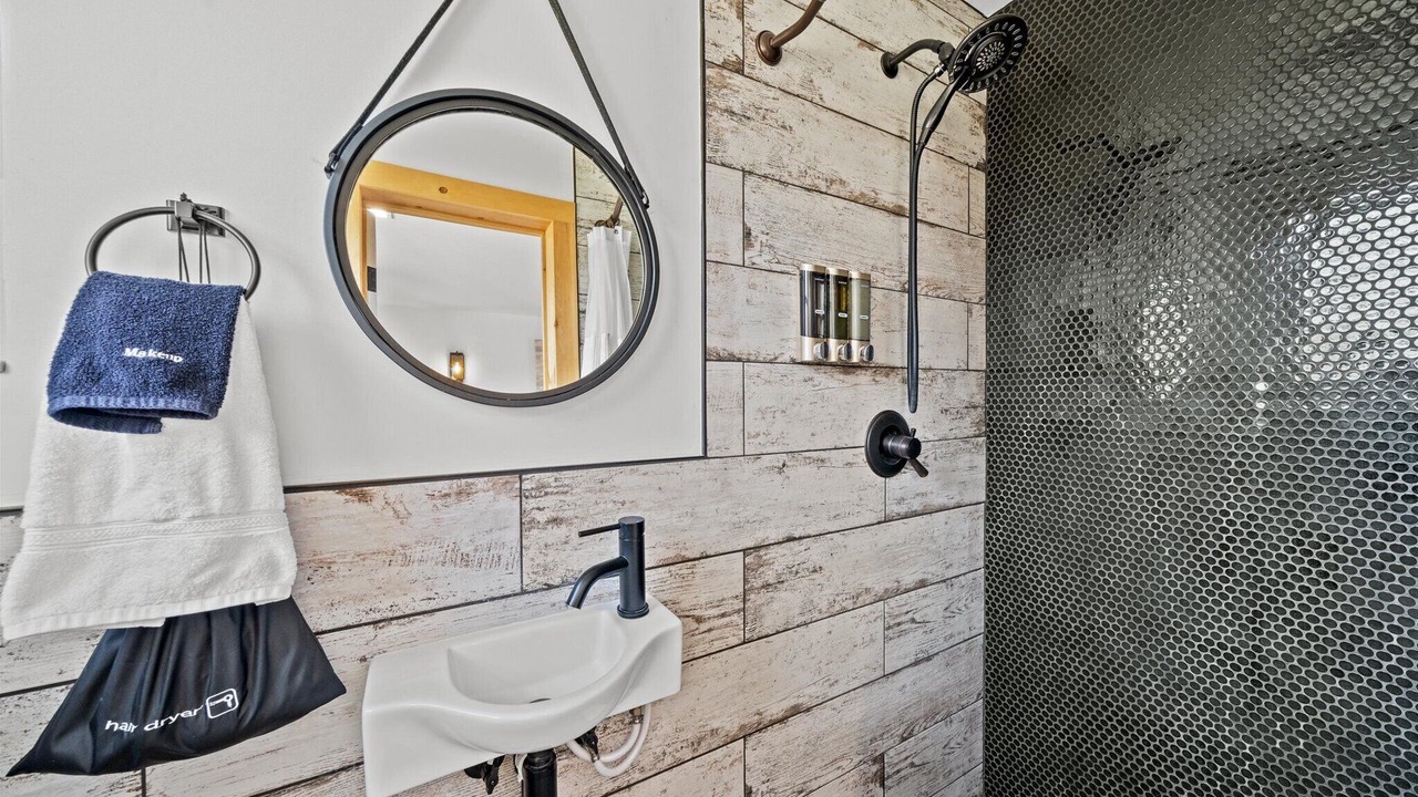 Photo of Bathroom in Hancock