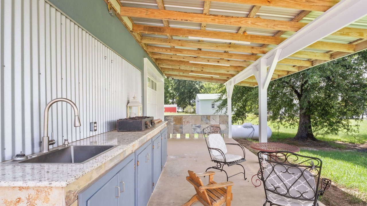 Photo of Patio Balcony in Negreet