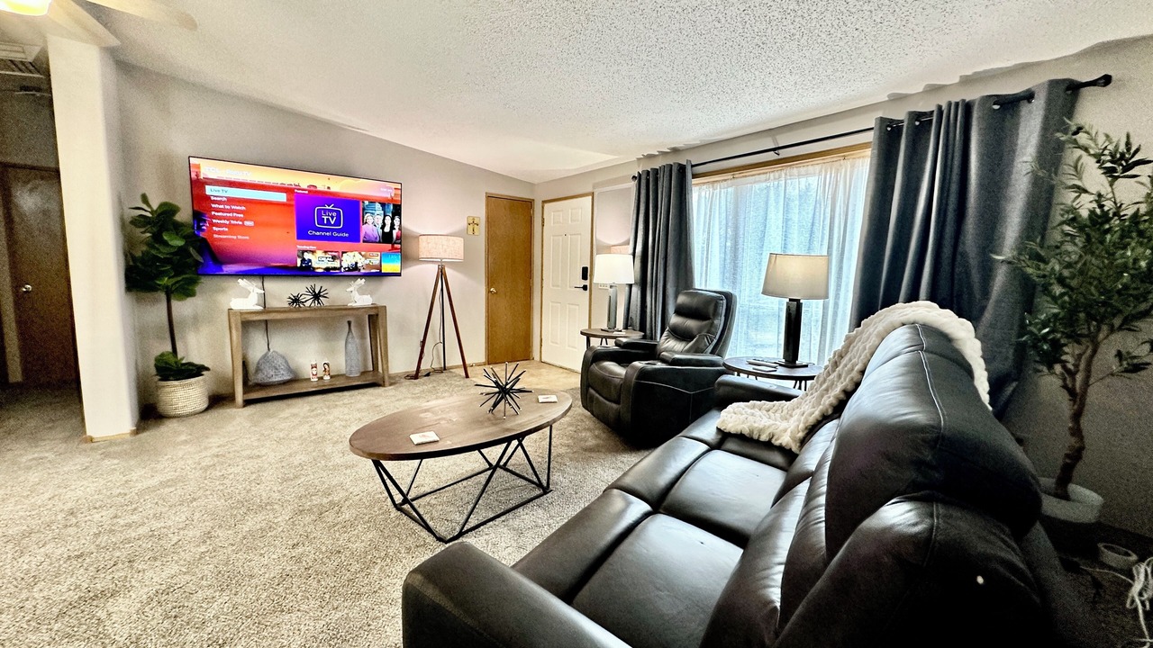 Photo of Livingroom in Fort Morgan
