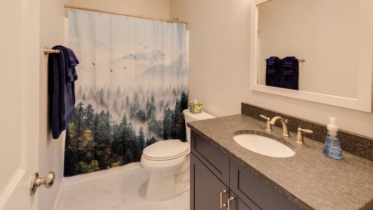 Photo of Bathroom in Lincoln