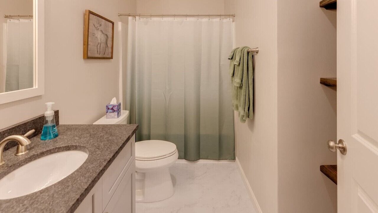 Photo of Bathroom in Lincoln