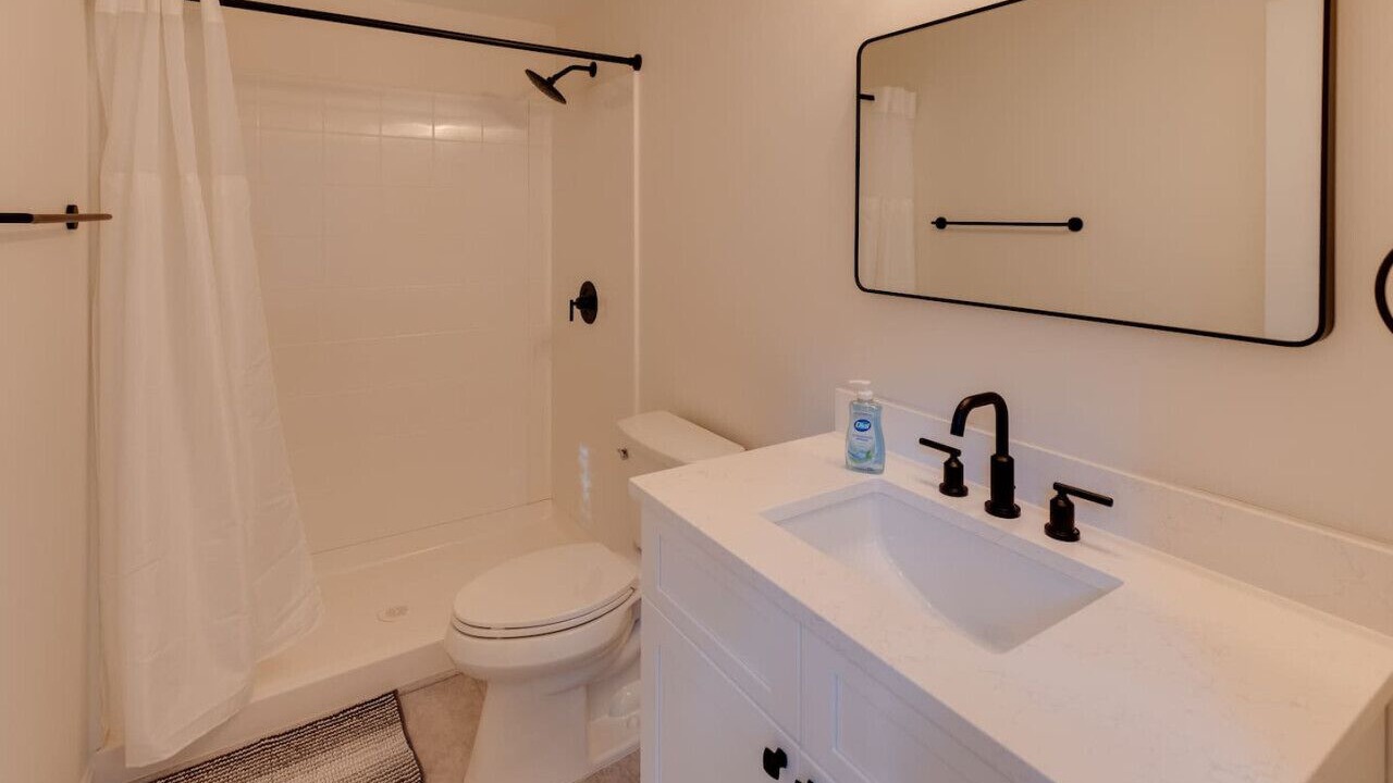 Photo of Bathroom in Lincoln